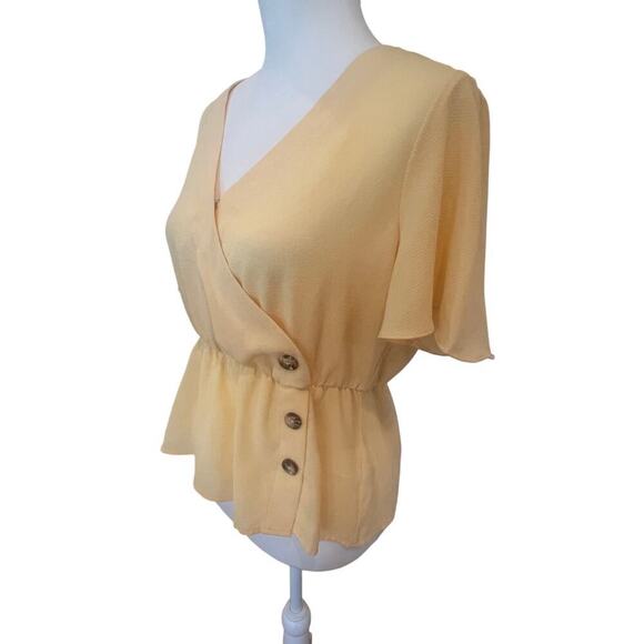 PINK ROSE SHORT BELL SLEEVE YELLOW LIGHTWEIGHT WOMENS TOP SIZE LARGE - Picture 2 of 5